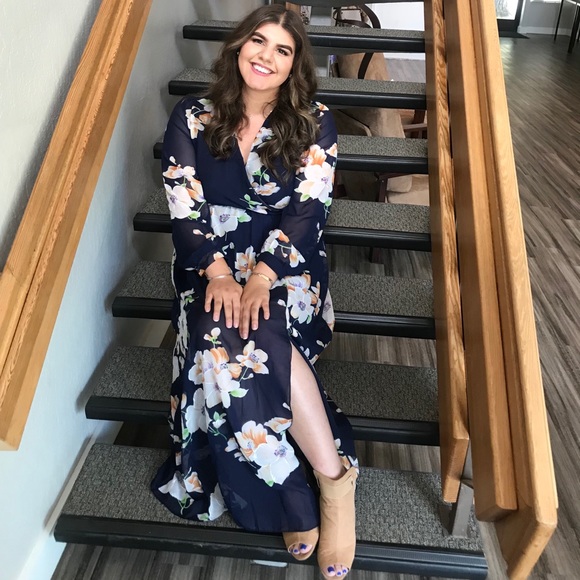 HI EVERYONE!! - Picture 1 of 1